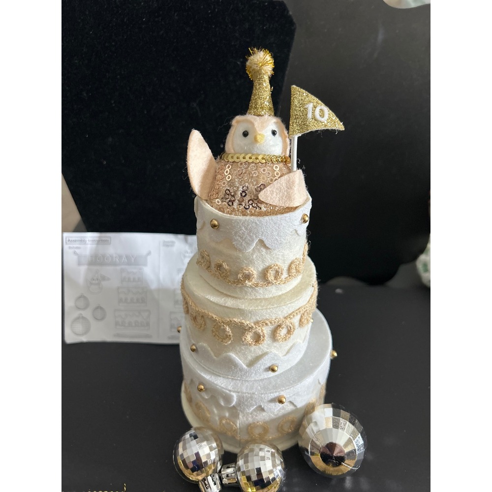 2025 Featherly Friends Anniversary Edition Sequin Hooray Banner Collectible